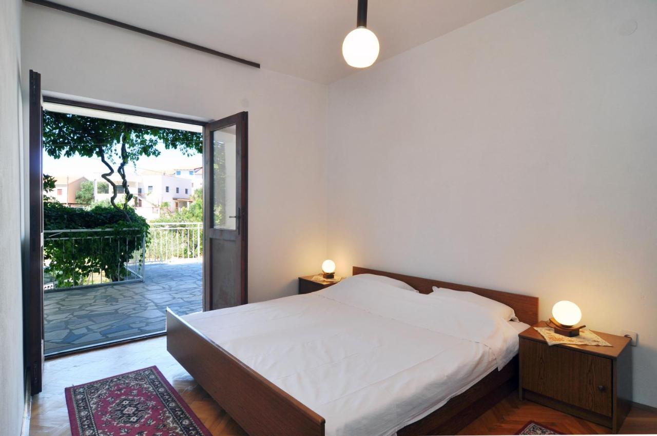 Apartments By The Sea Stupin Celine, Rogoznica - 2096 Buitenkant foto